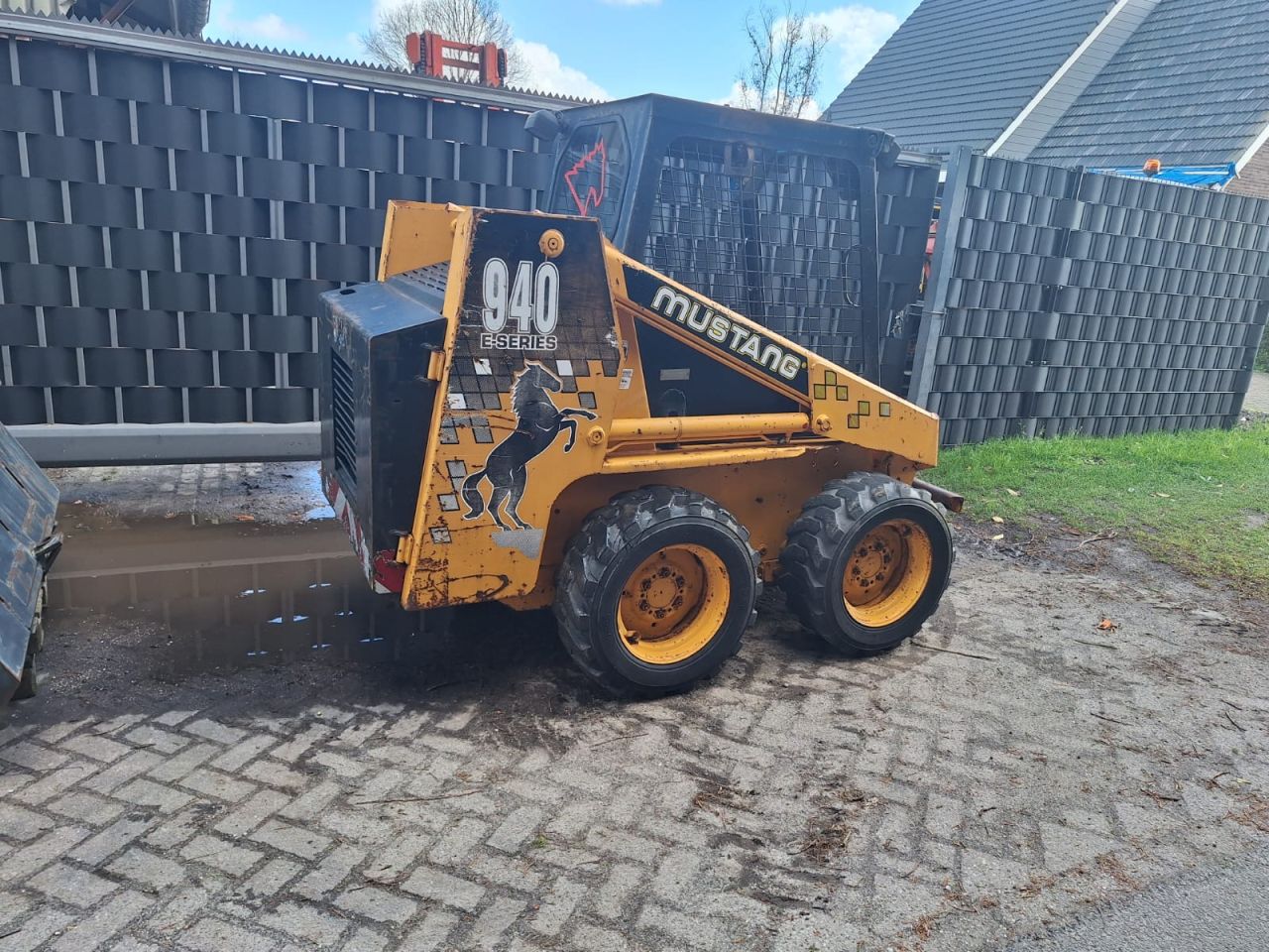 Schranklader Mustang 940 bobcat shovel gehlmax