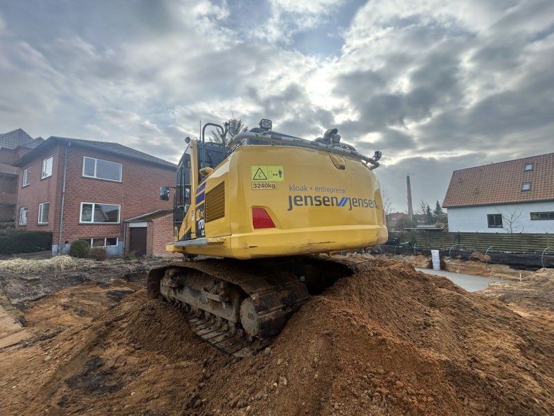 Komatsu PC170LC-11EO