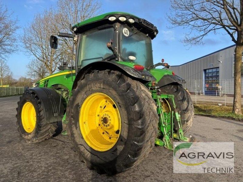 John Deere 8335 R