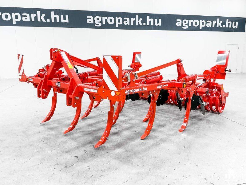 Maschio Terremoto 3 300  with 3 m working width and fixed fram