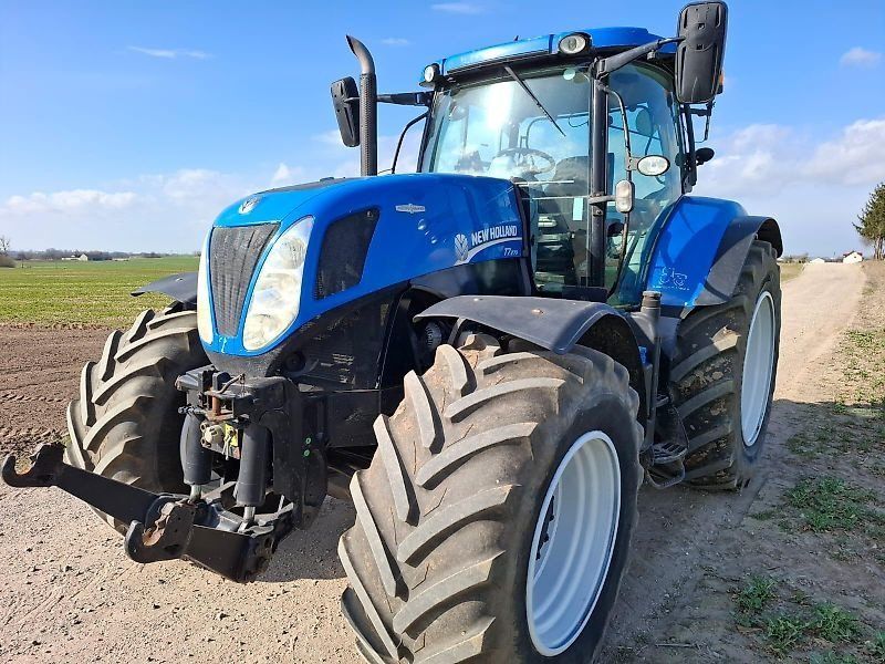 New Holland T7 270 AC