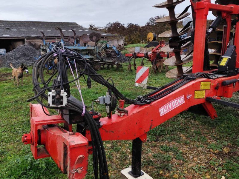 Quivogne COMPACT + 40