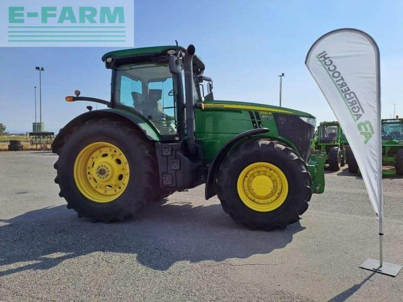 John Deere 7230 r