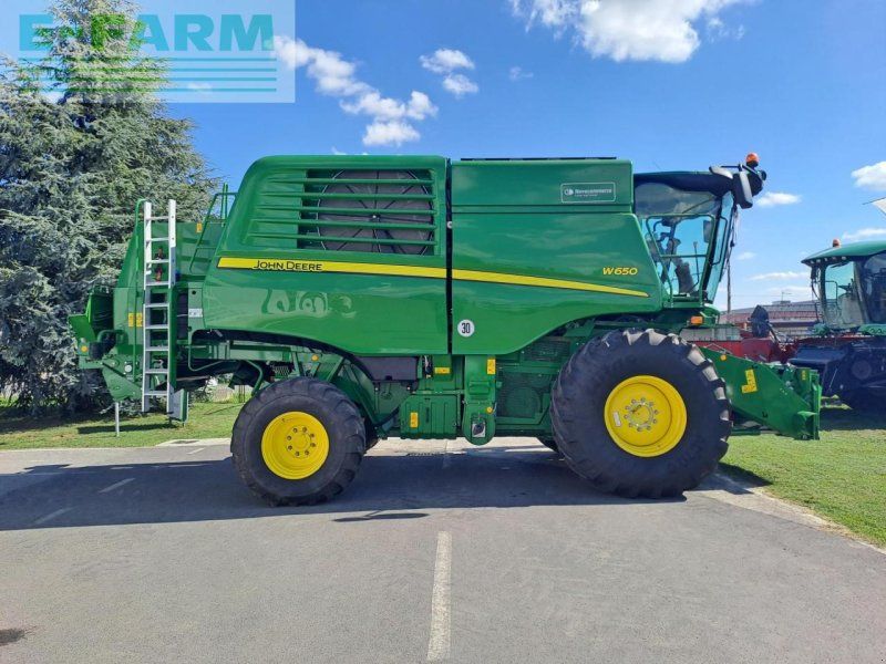 John Deere W650