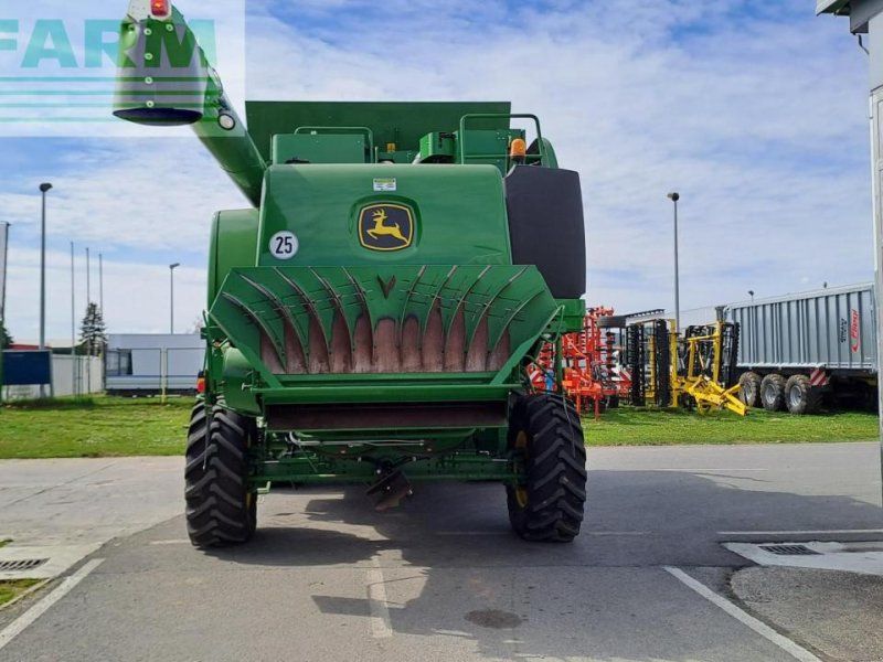 John Deere T660