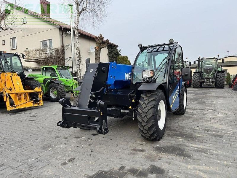 New Holland lm5020