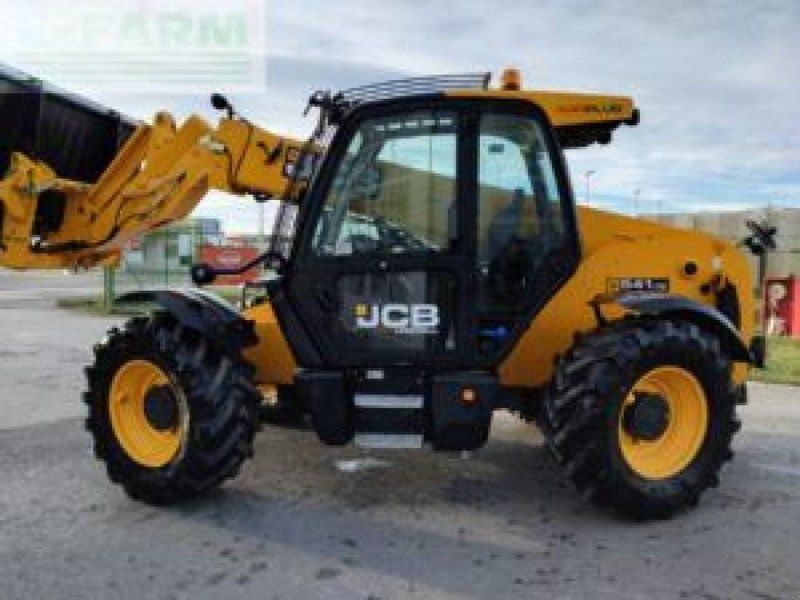 JCB 541-70