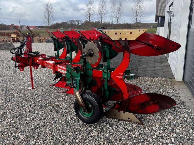 Kverneland F160 4 furet