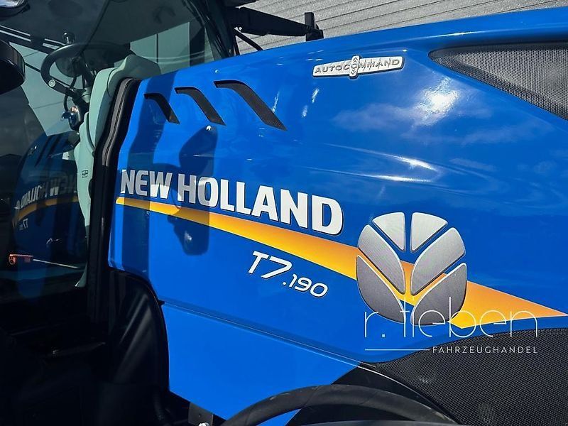New Holland T7.190 AC ( T7.200 T7.210 T7.225 ) Auto Command FH / FZW /