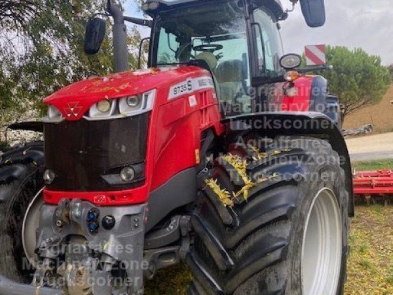 Massey Ferguson 8735S
