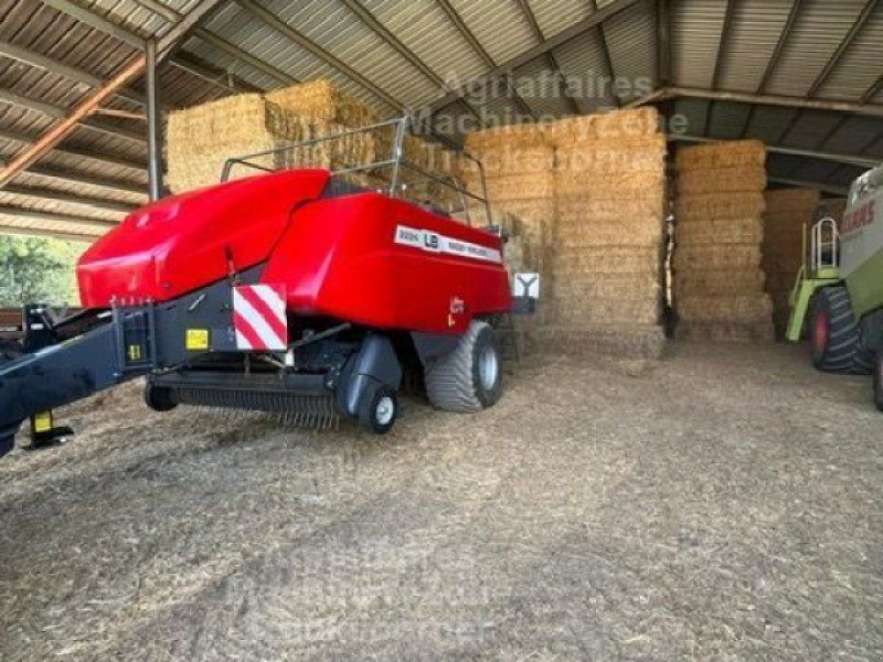 Massey Ferguson LB 2224