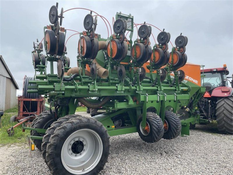 Amazone EDX 9000 TC LAVT HA TAL MODEL ÅR .