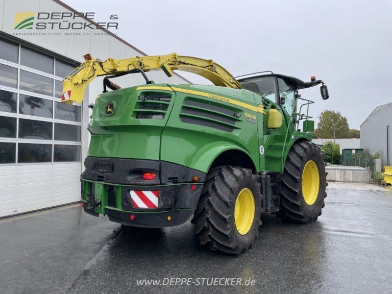 John Deere 8400i mit Kemper 375