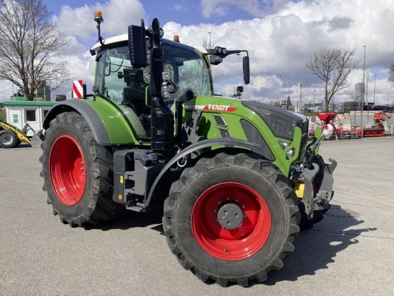 Fendt 718 VARIO GEN6 PROFI PLUS