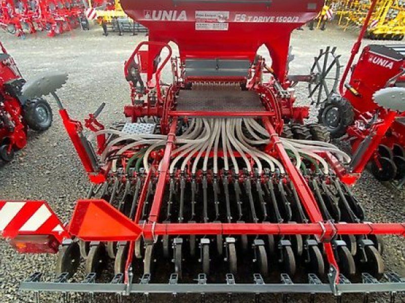 Unia FS 1500/3 Drive Drillmaschine mit Kurzscheibenegge