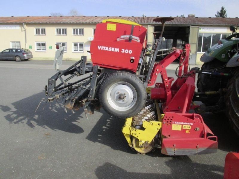 Pöttinger LION 301/VITASEM 300