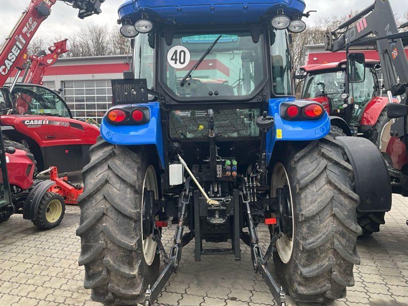 New Holland TD 5.85