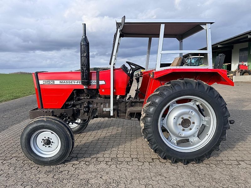 Massey Ferguson 333