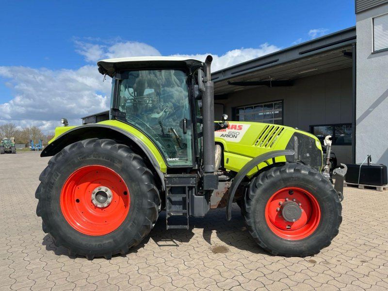 Claas Arion 650 CMatic