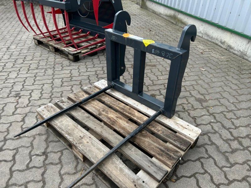 Ballenspieß JCB Aufnahme