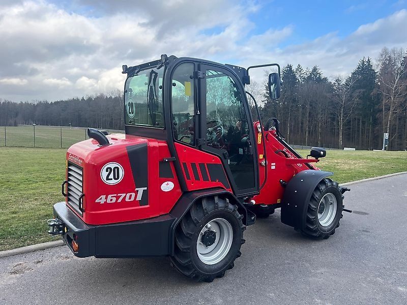 Schäffer 4670 T-3 mit Kabine
