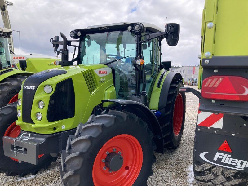 Claas ARION 440 Stage V