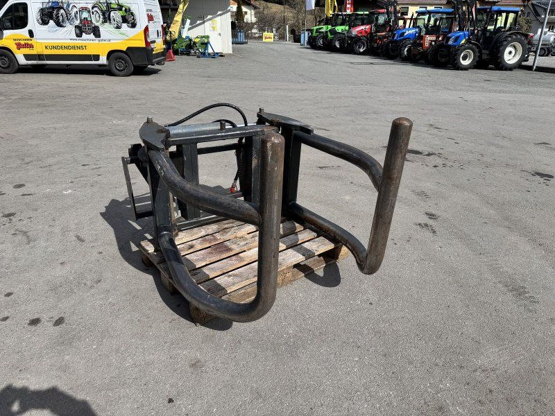 Quicke  200 mit Euroaufnahme