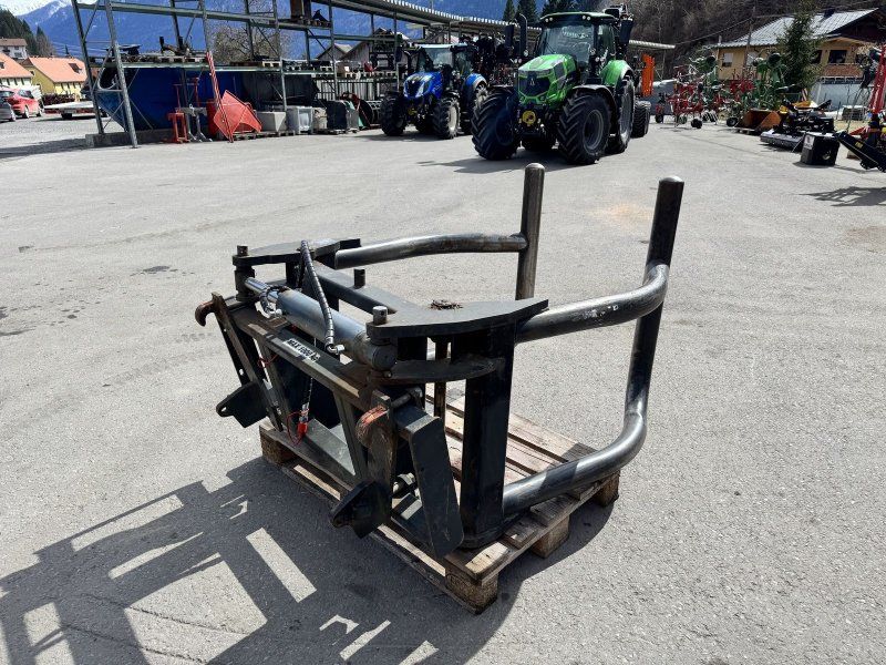 Quicke  200 mit Euroaufnahme