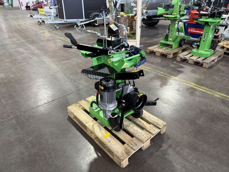 SF100 380/4+PTO  mit Kombiantrieb