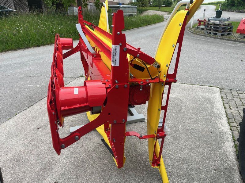 Pöttinger Novacat F 3100 OPTICURVE Scheibenmäher