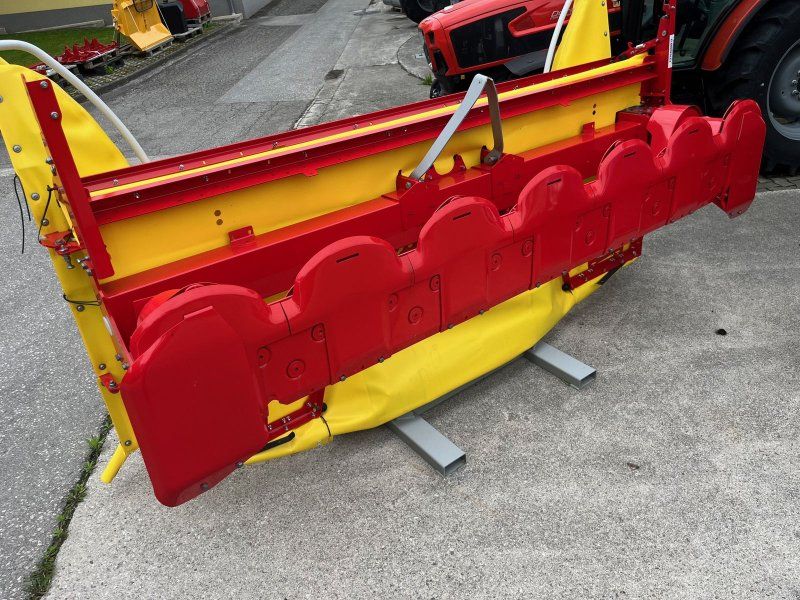 Pöttinger Novacat F 3100 OPTICURVE Scheibenmäher