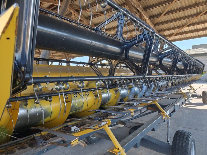 New Holland Schneidwerk 10,70 m