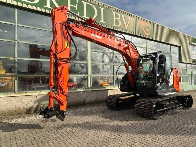 Hitachi ZX 135 US-5B