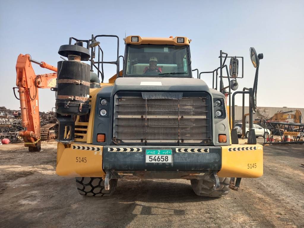 Komatsu HM400-3R (4 pcs available in Abu Dhabi)