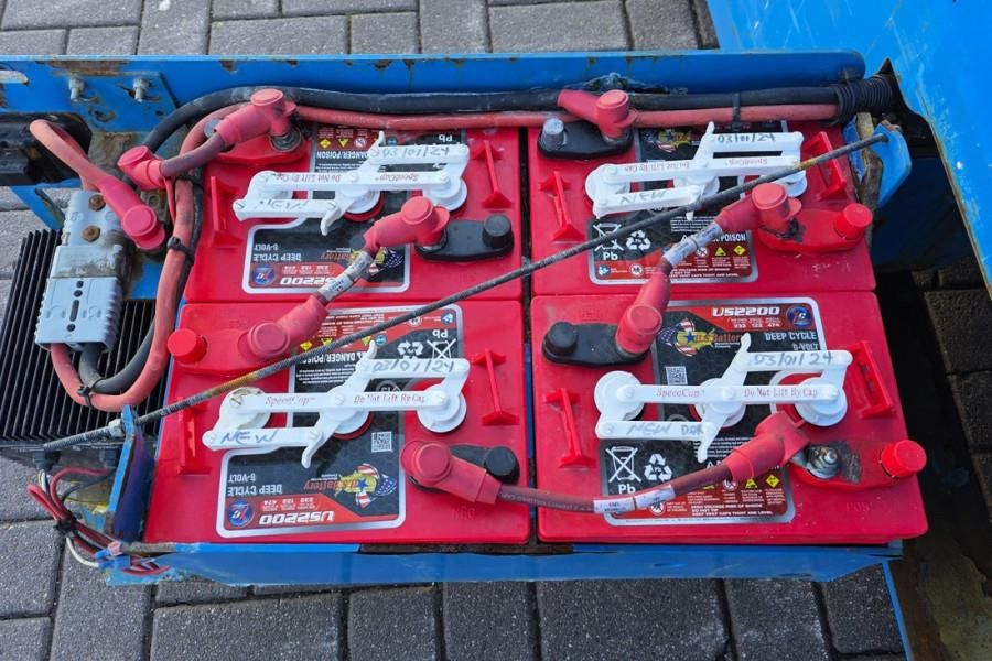 Genie GS2632 Electric, 10m Working Height, 227kg Capacit