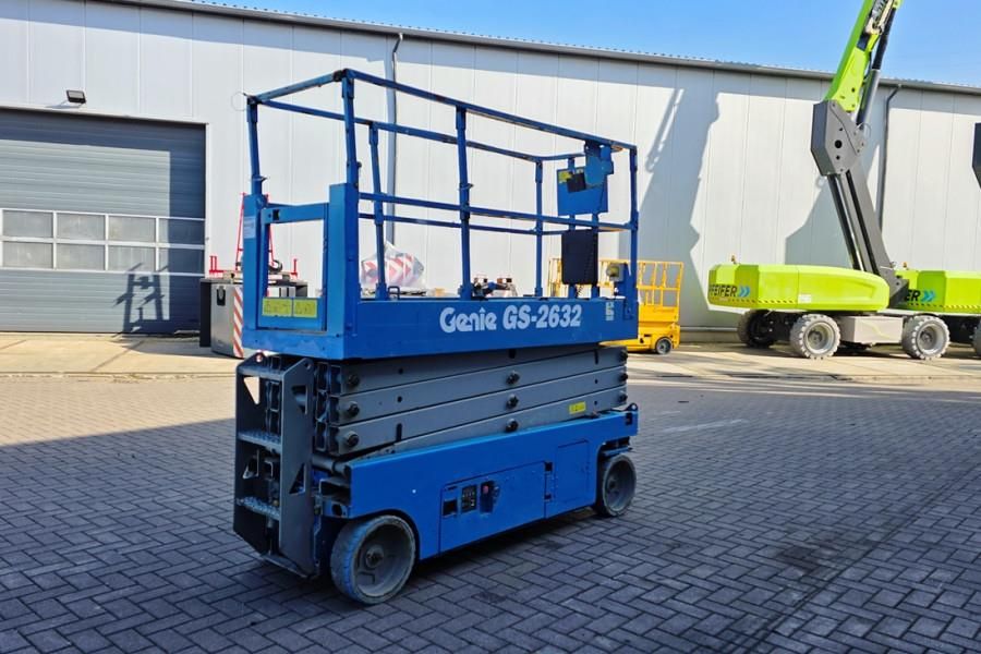 Genie GS2632 Electric, 10m Working Height, Non Marking T