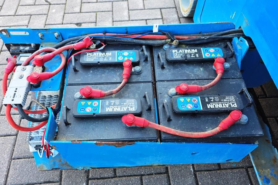 Genie GS2632 Electric, 10m Working Height, Non Marking T