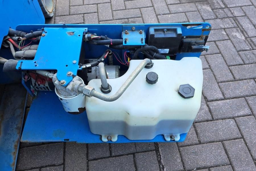 Genie GS2632 Electric, 10m Working Height, Non Marking T