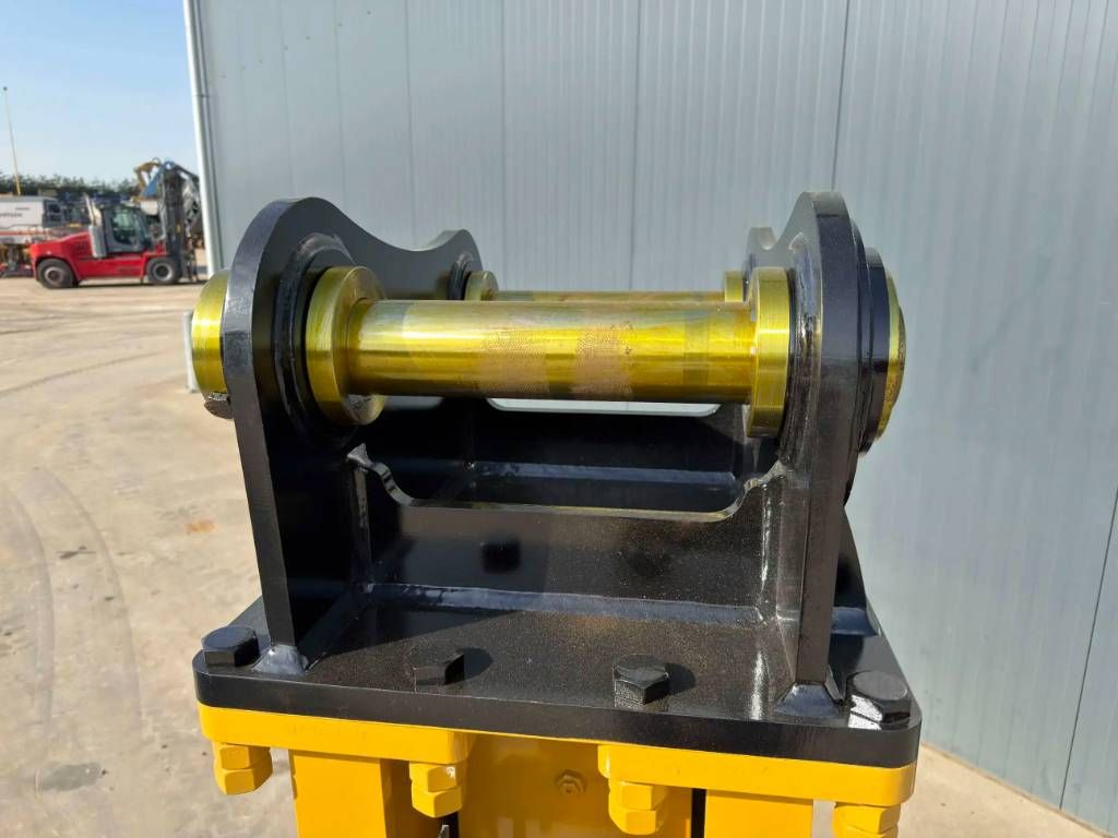 Smitma S140 / Caterpillar 320 / 323 - Volvo EC210