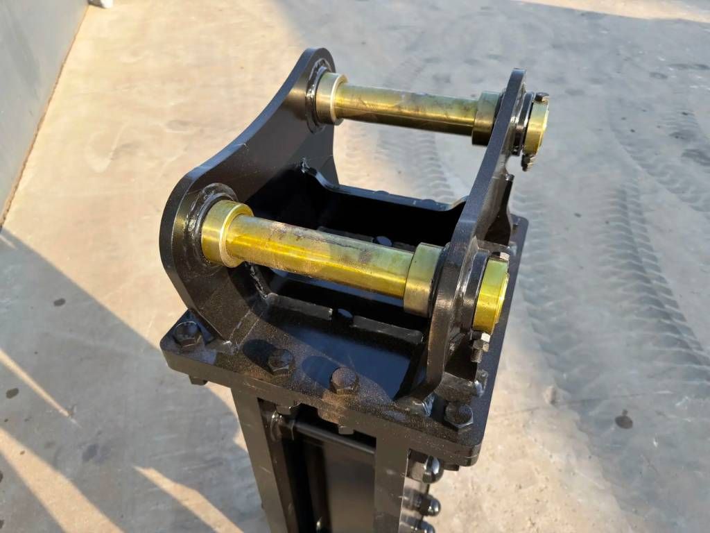 Smitma S6845 - Takeuchi / Kubota / Caterpillar / V