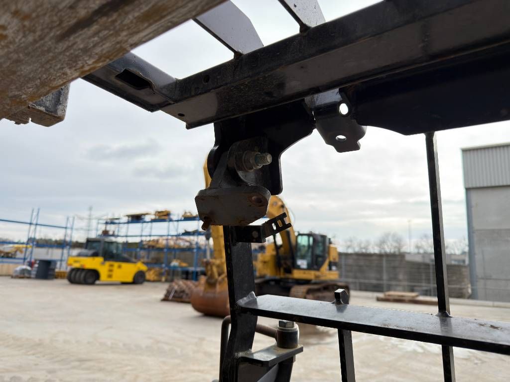 CAT 313E / M315F / 320F / 323E / 325F / 329E/ 330F / 3