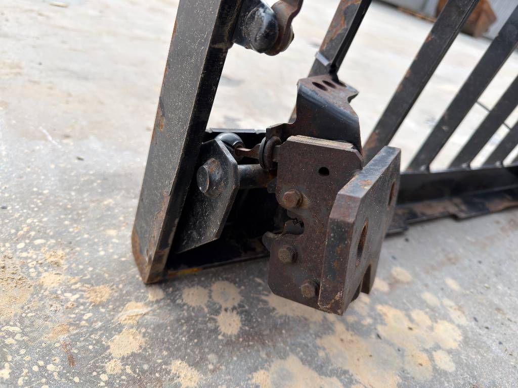 CAT 313E / M315F / 320F / 323E / 325F / 329E/ 330F / 3