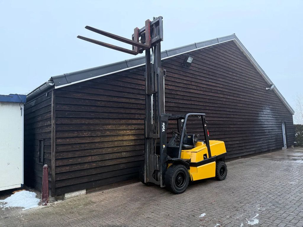 Yale diesel heftruck gdp 50 d