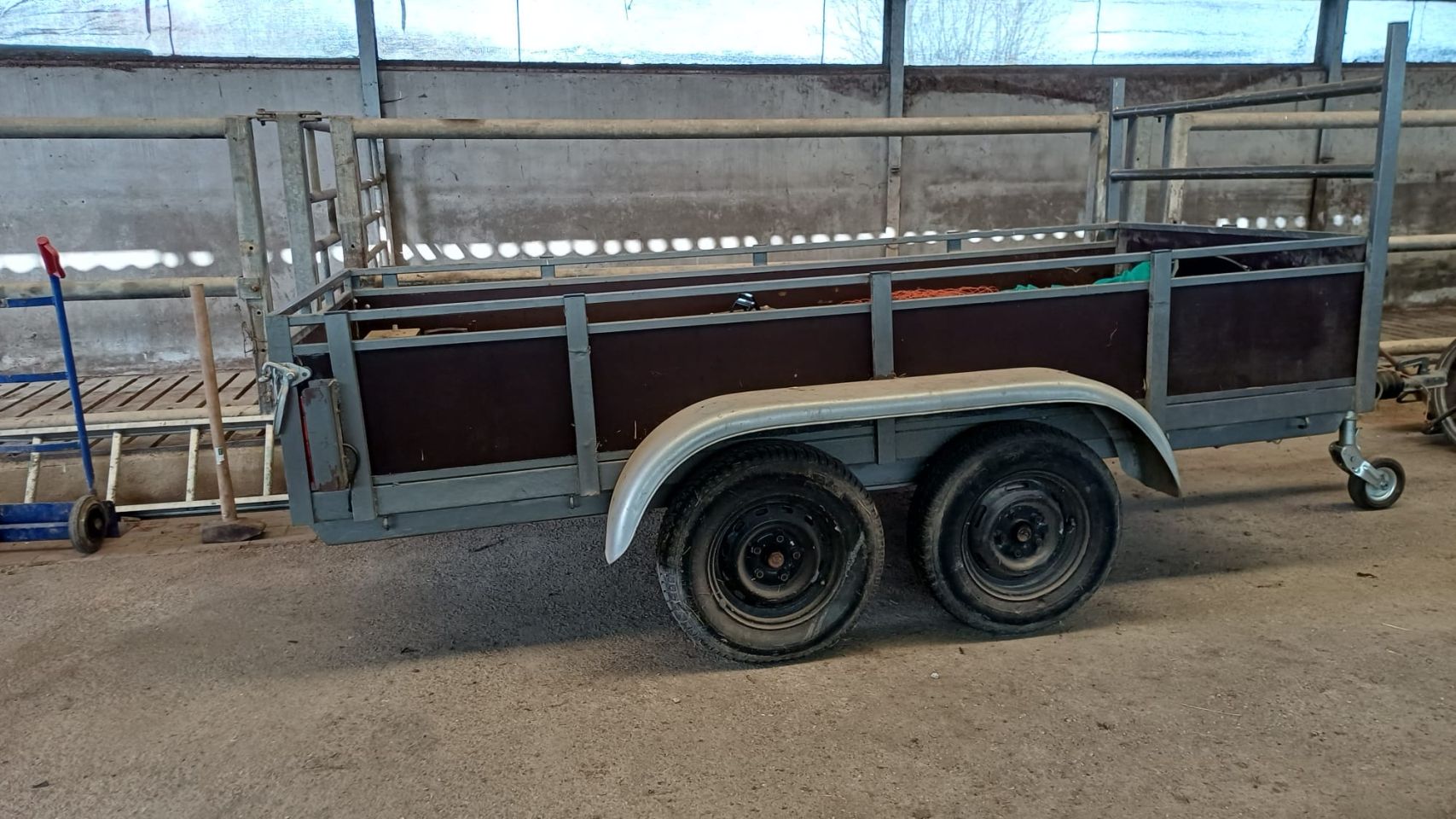 Dubbelasser aanhanger