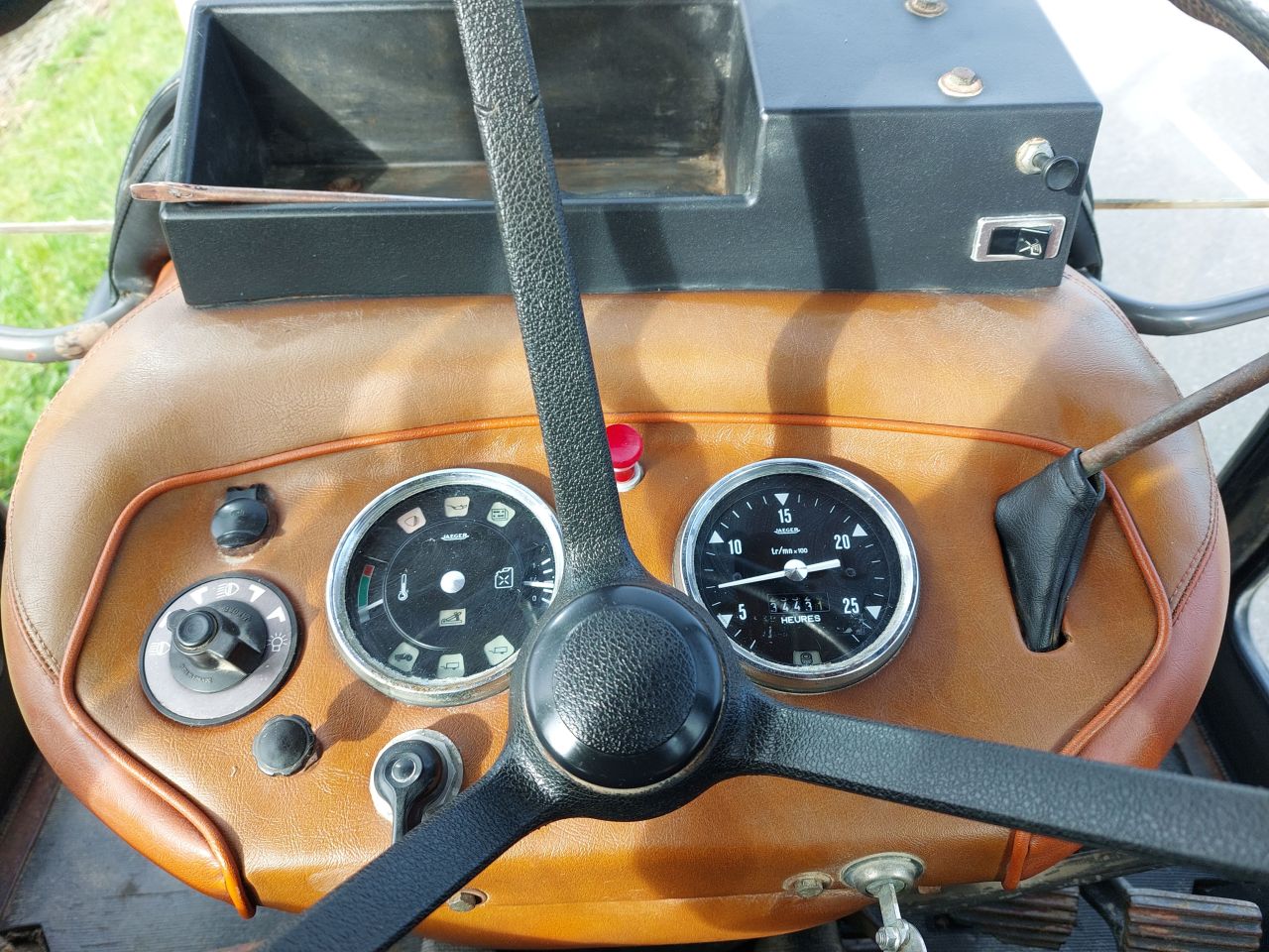 Renault 551 S ZEER NETTE STAAT !!! 3443 uur !!!