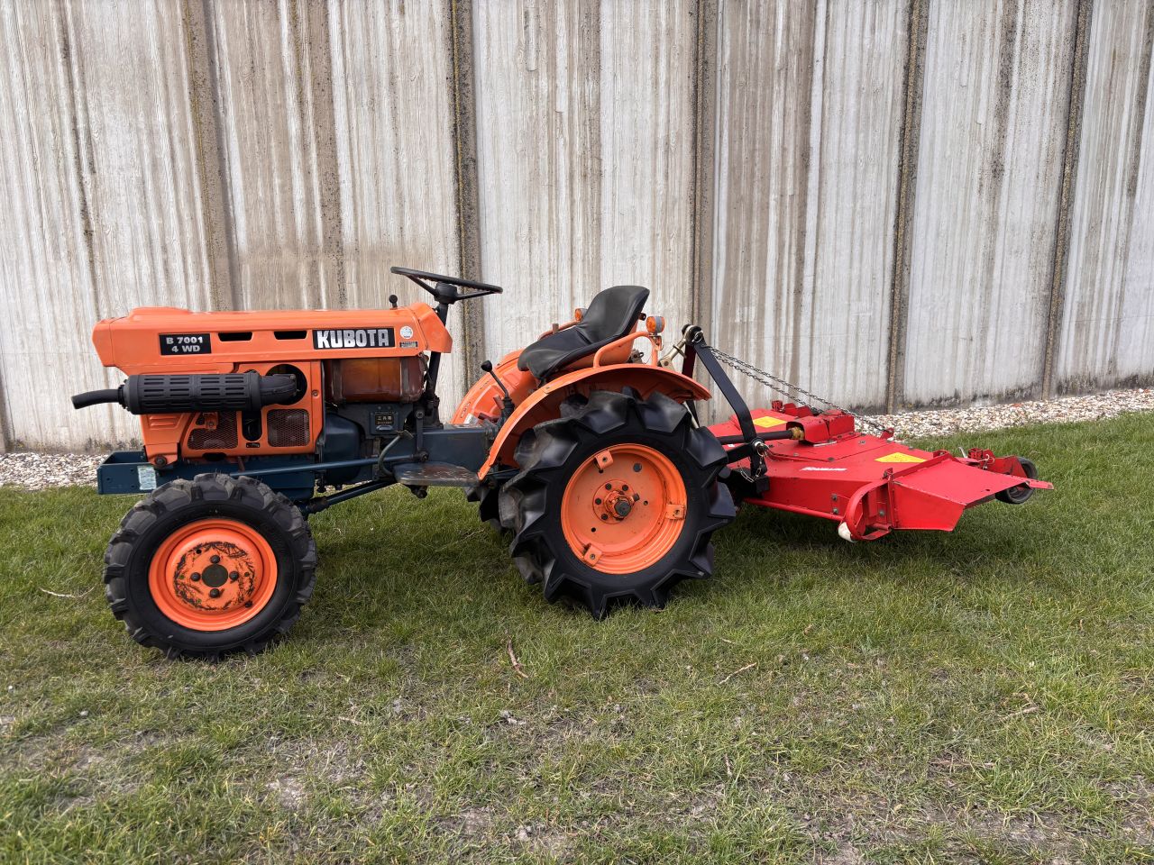 Kubota B7001 4WD