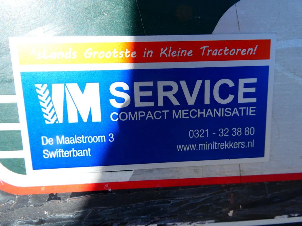 Hinomoto E2004 4wd / 1088 Draaiuren / Miditrekker