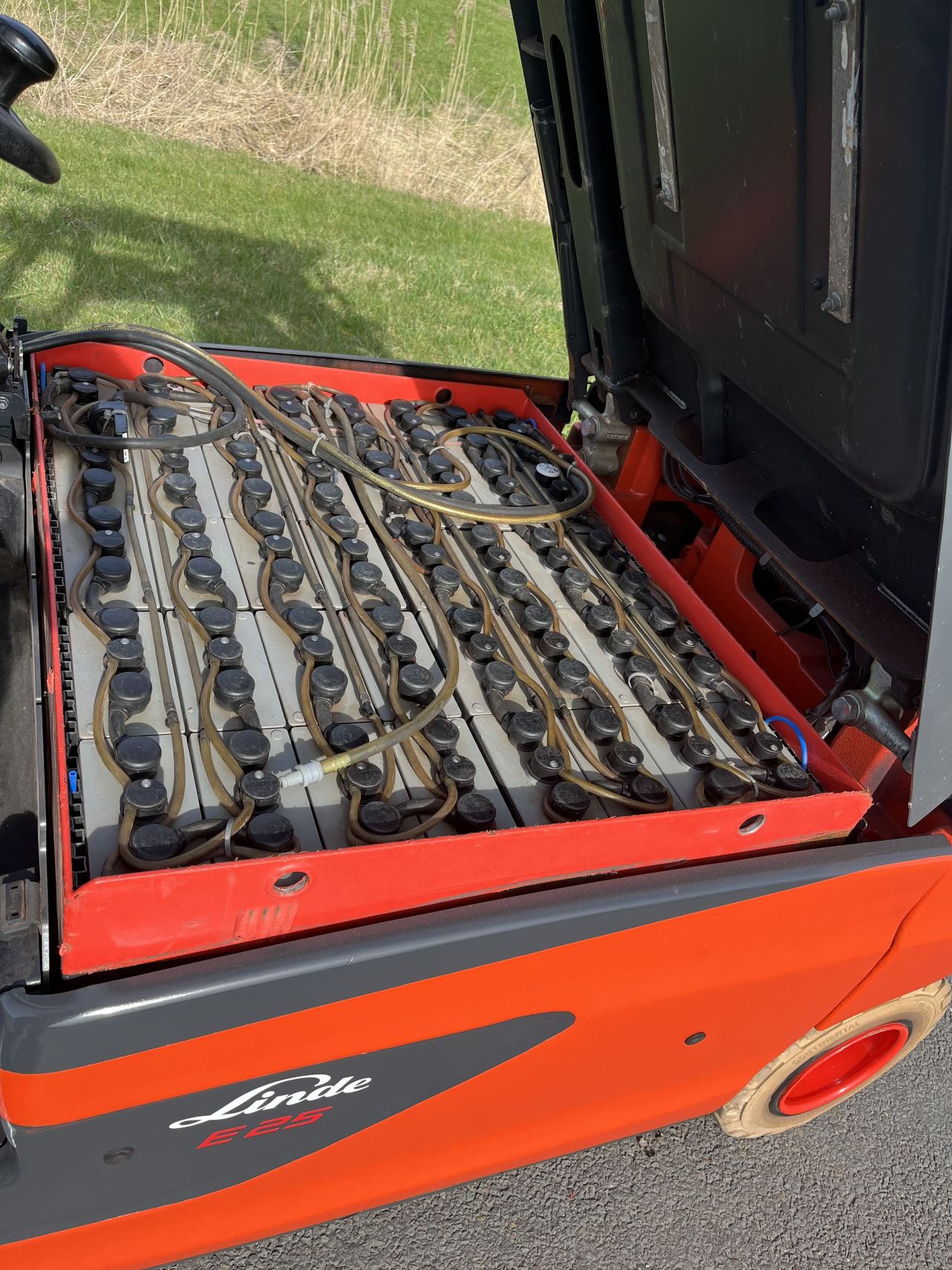 Linde E25L-01 elektrische heftruck triplo sideshift