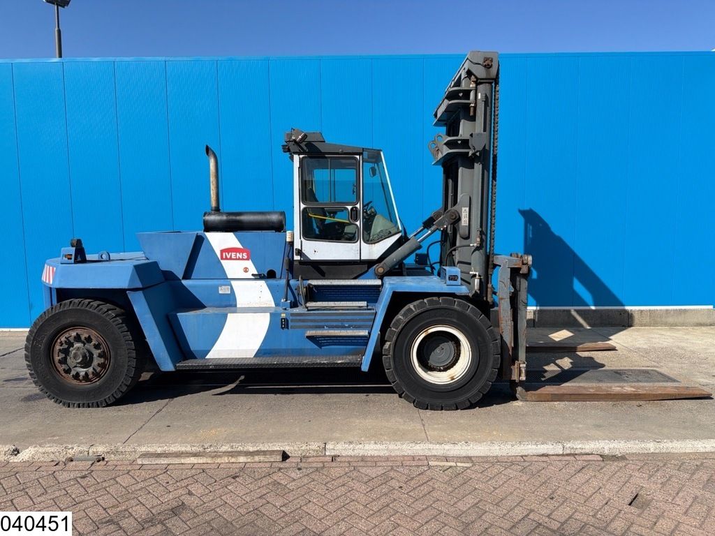 Kalmar DCD 280-12LB Lifting capacity 28,000 kg
