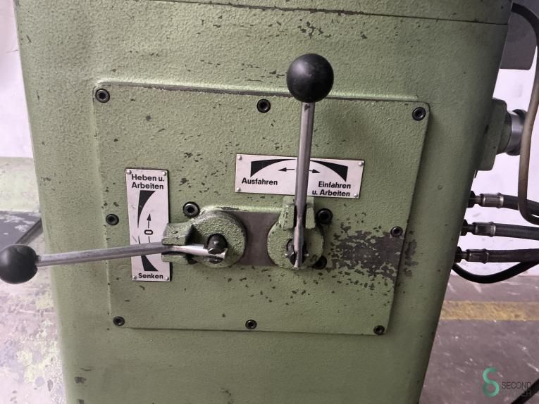 Horizontal lathes Hunger BTD 4- Brake-Drum-Lathe 1985